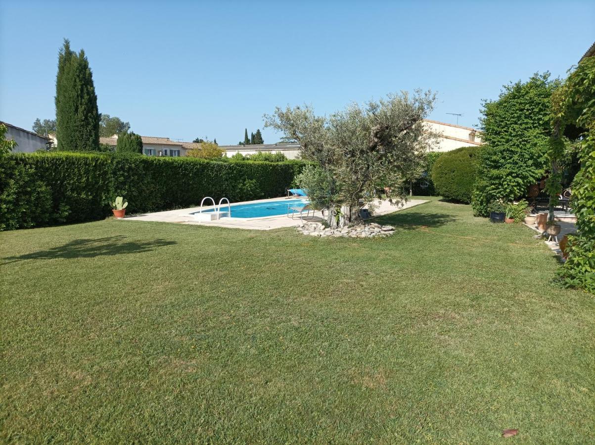 Chambre D'Hote Au Coeur Des Alpilles 穆里耶 外观 照片